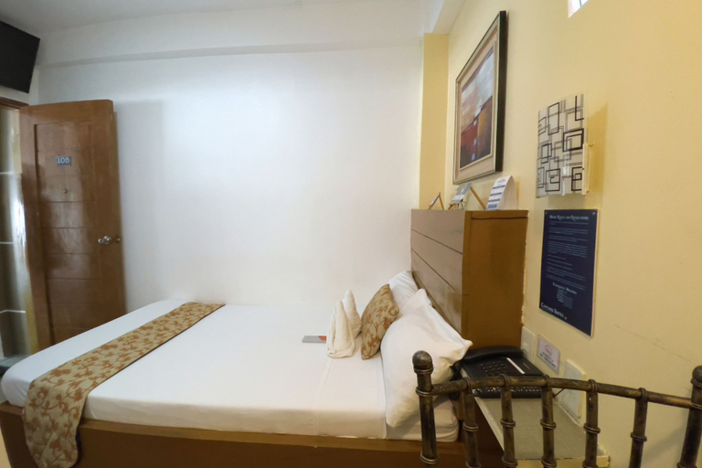 Bedroom 3, Captains Suites Albay, Guinobatan