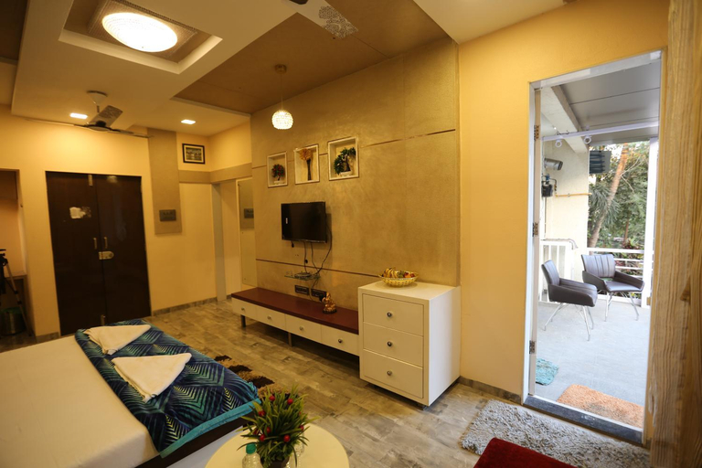 Others 3, Villa Residency, Thane