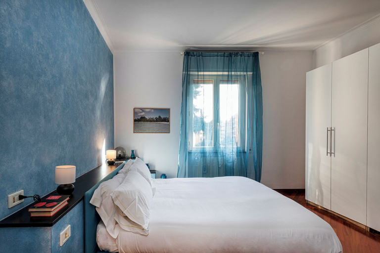 Bedroom 3, La Maison in Albaro by Wonderful Italy, Genova