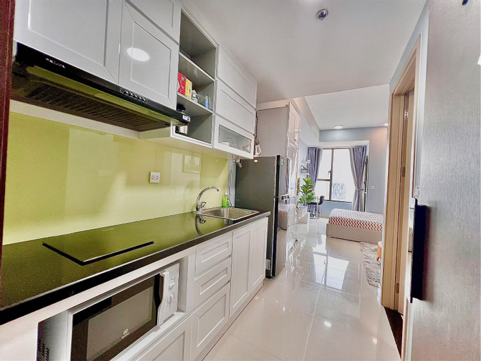 Dining Room 3