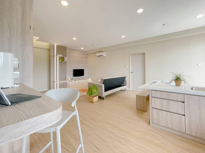 Dining Room 4