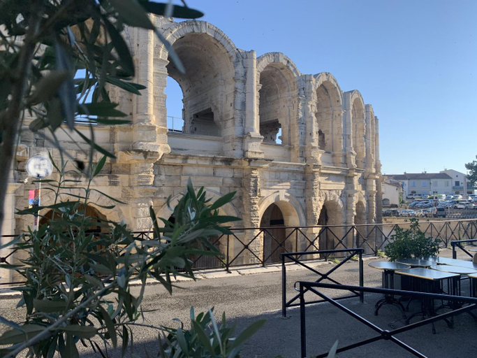 Others 5, Holiday in Arles: Appartement de l'Amphitheatre, Bouches-du-Rhône