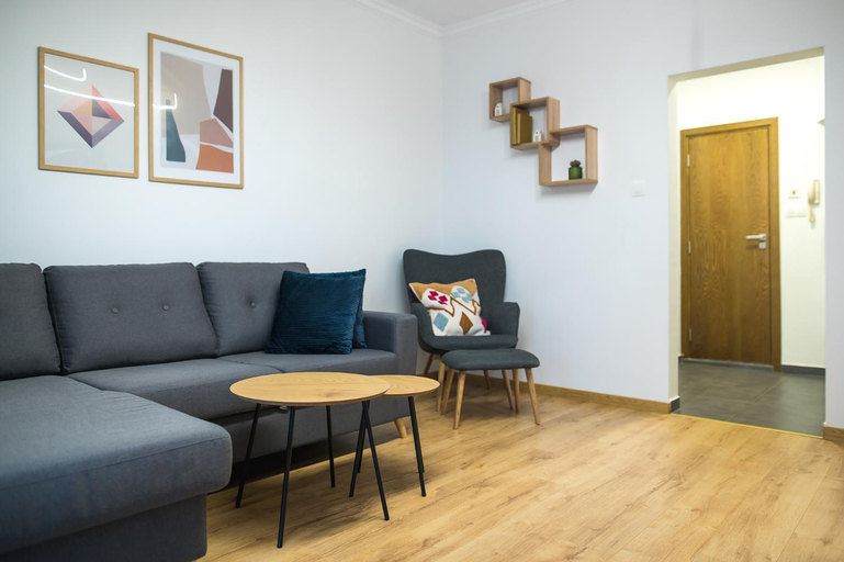 Others 3, Deluxe Central Rooms, Karlovo