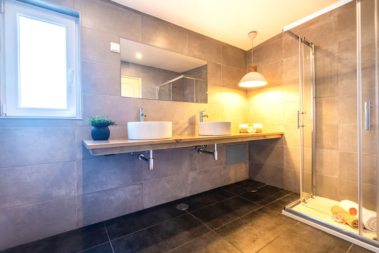 Bathroom 2, Villa Eagles Nest, Albufeira