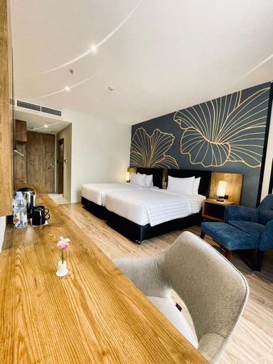 Bedroom 12
