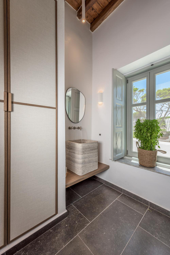 Bathroom 1, Sunset Mansion, South Aegean