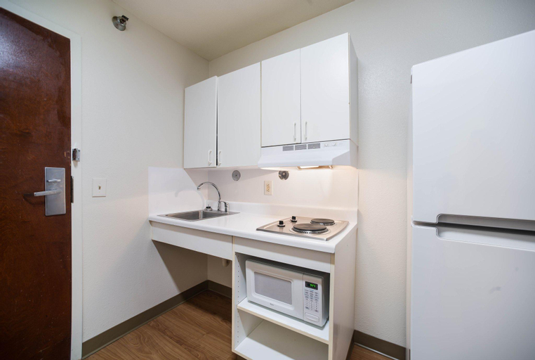 Dining Room 3