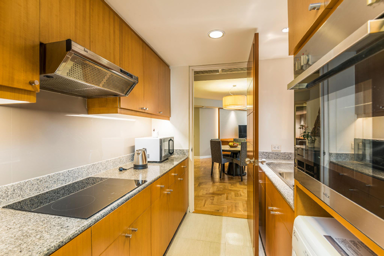 Dining Room 29