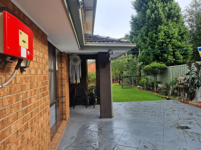 Tani Family home, Knox - South