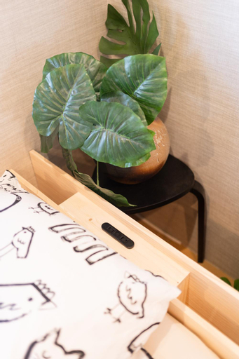 Food & Drinks, A池袋C1出口徒歩5分 2LDK まるまる貸切 衛生設備充実 コンビニとミニスーパー集中 買い物便利, Toshima