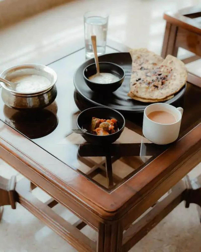Food & Drinks, Tirthan Brij Edge, Kullu