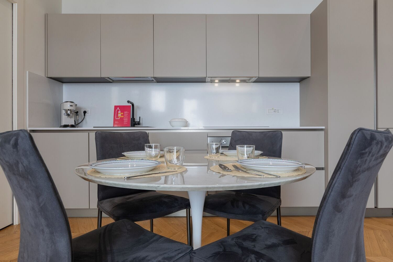 Others 5, Elegant Home with Terrace by Wonderful Italy, Torino