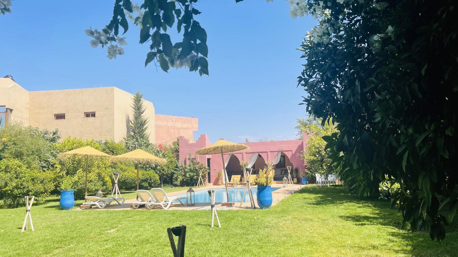 View 5, Elegant Villa in Marrakech with Private Pool, Marrakech