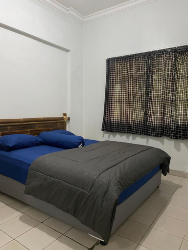 Bedroom 12