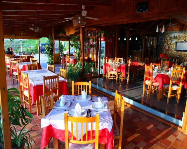 Food & Drinks 3, Hotel Ramosaco, Vlorës