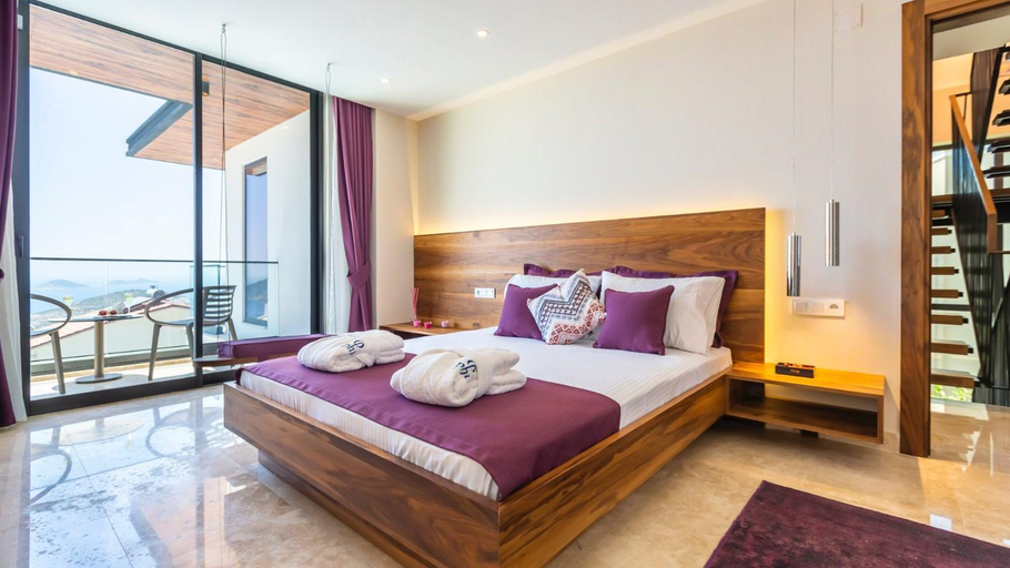 Others 4, Villa Phi with heated indoor pool, Kaş
