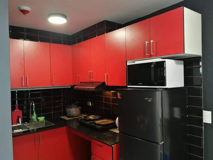 Others 3, Cubao Manhattan Heights Unit 11PQ Tower B, 1BR, Quezon City
