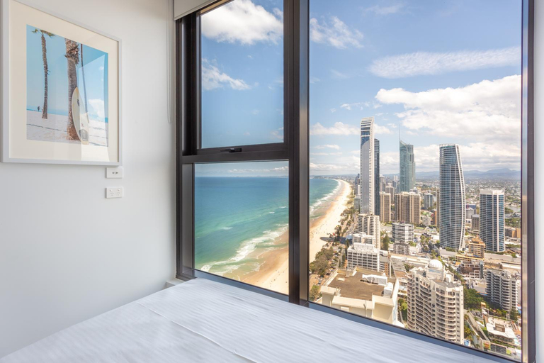 Others 5, Sea view Beachfront apartment in surfers, Gold Coast