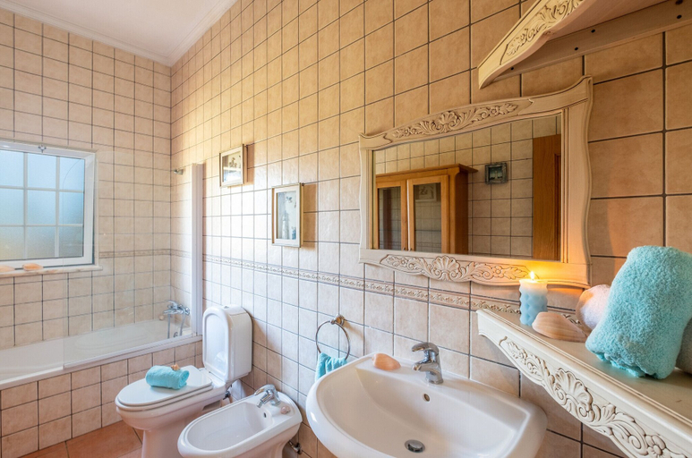 Bathroom 4, Villa Quinta do Mocho, Albufeira