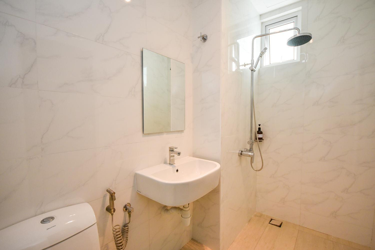 Bathroom 4, D'Light Suite by Nest Home【Twin Galaxy•Sky Pool】, Johor Bahru