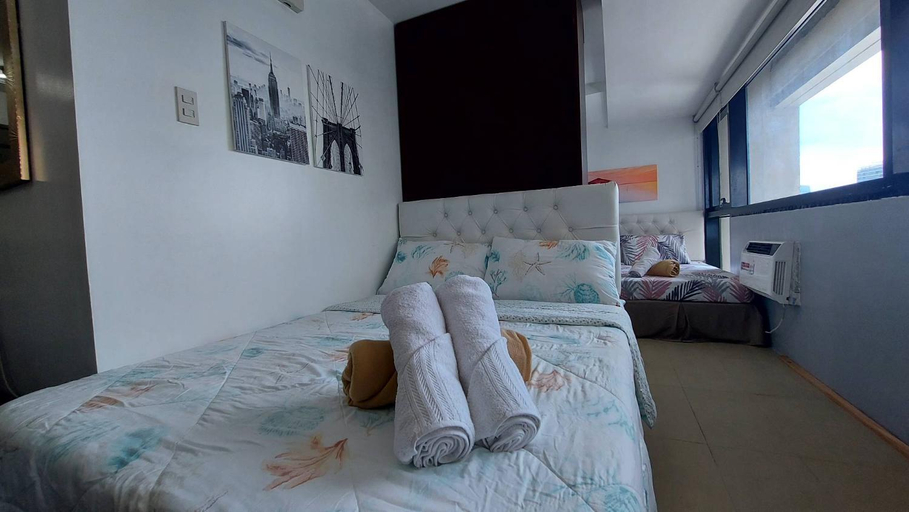 Others 2, Spacious Studios, Mandaluyong