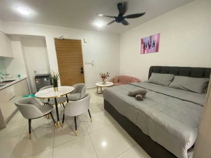 Others 5, Teega Suites, Puteri Harbour, Iskandar Puteri, Johor Bahru