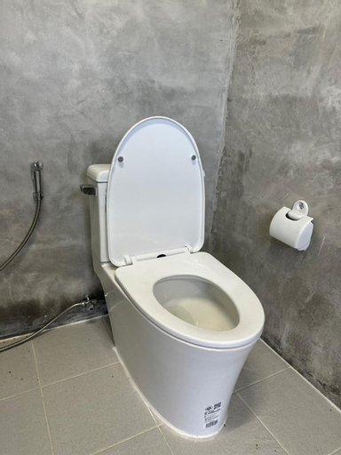 Bathroom 11