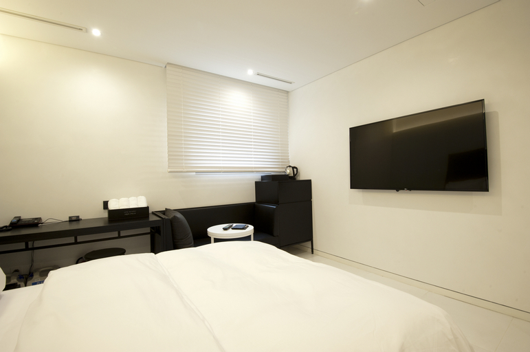 Bedroom 11