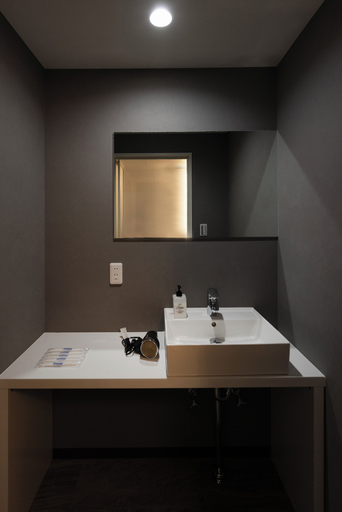 Bathroom 3, Whitedragon60, Osaka