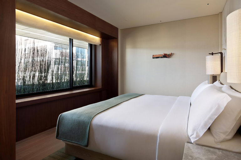 Bedroom 23