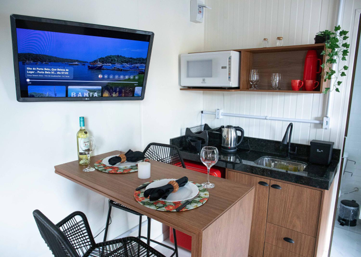 Others 5, Container Guest House, Porto Belo