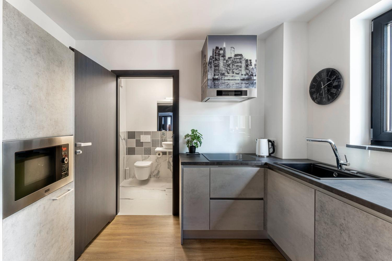 Others 3, Apart House, Tylna 20, Zielona