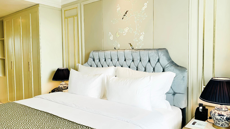 Bedroom 13