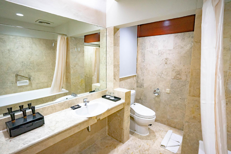 Bathroom 8