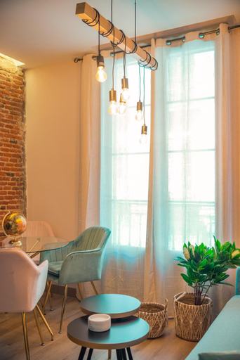 Food & Drinks 5, Ferrari Suites, Valladolid