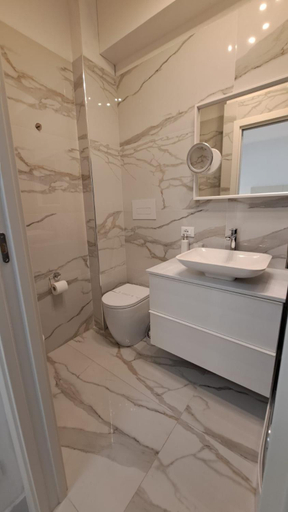 Bathroom 4