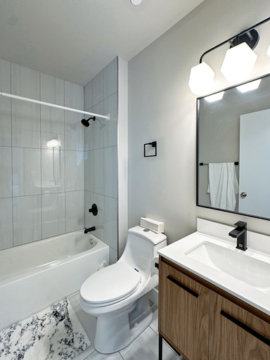 Bathroom 5, 4211 Suites, Philadelphia