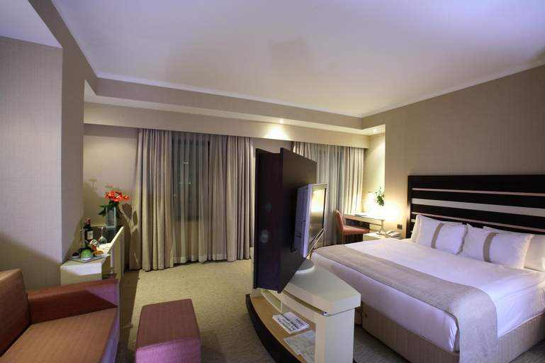 Bedroom 11