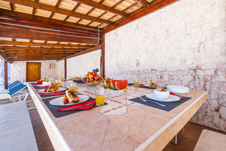 Food & Drinks 3, Villa Royal Mill, Albufeira