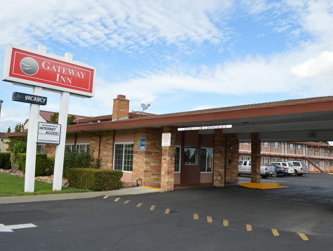 Others 4, Gateway Inn Fairfield, Solano