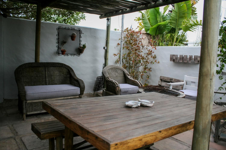 Others 5, Cozy Corner Backpackers, West Coast
