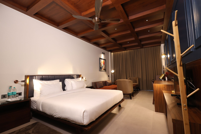 Bedroom 3, Pleasant Tree Hotels, Dehradun
