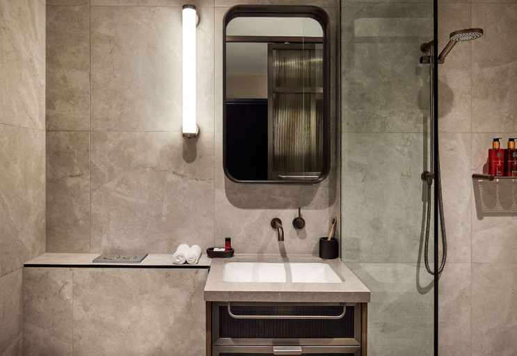 Bathroom 8