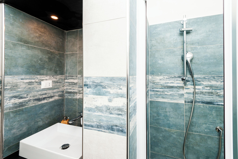 Bathroom 3, Ca' da Lalla by Wonderful Italy, Savona