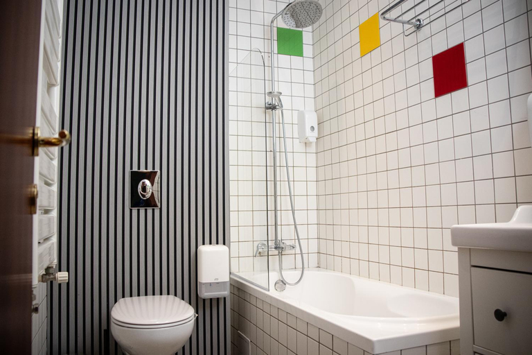 Bathroom 1, House4You - Balcescu, Municipiul Bucuresti