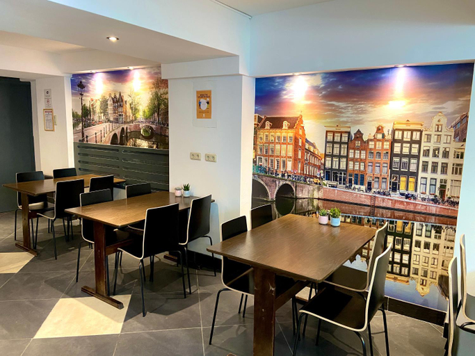 Public Area, Xplore Hostel Amsterdam, Amsterdam