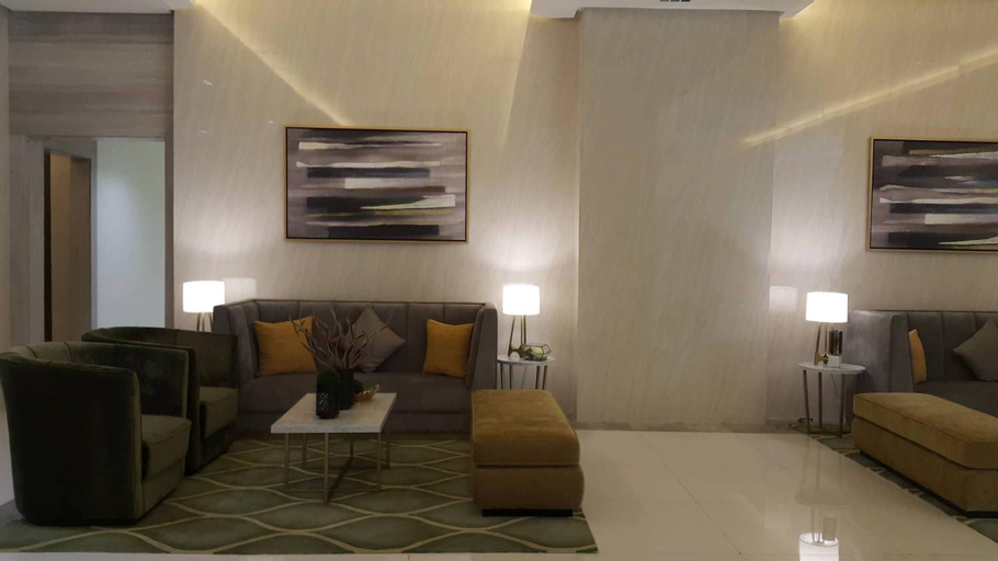 Others 5, 101 Newport Boulevard near NAIA Terminal 3, Pasay City