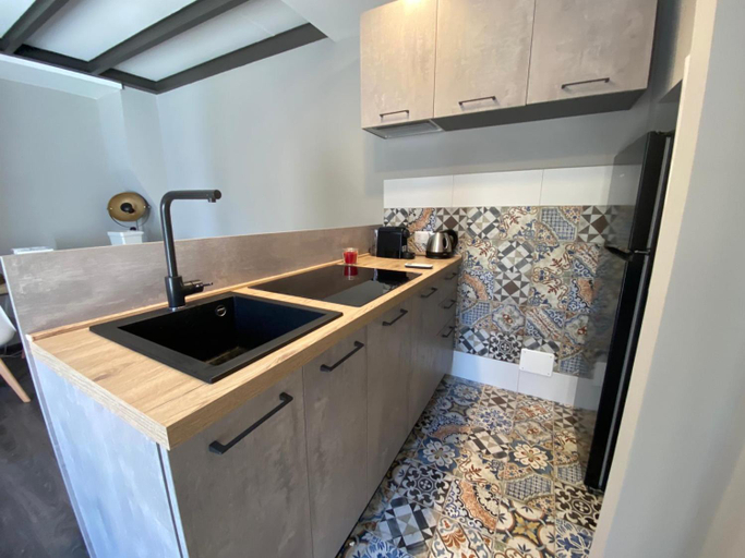 Others 4, B&b Principe18, Bari
