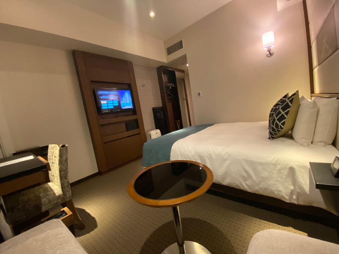Bedroom 13