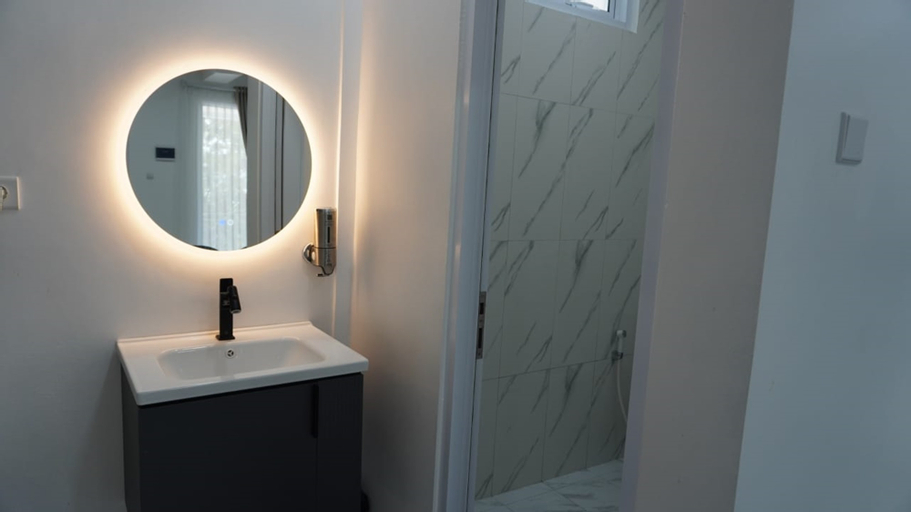 Bathroom 5